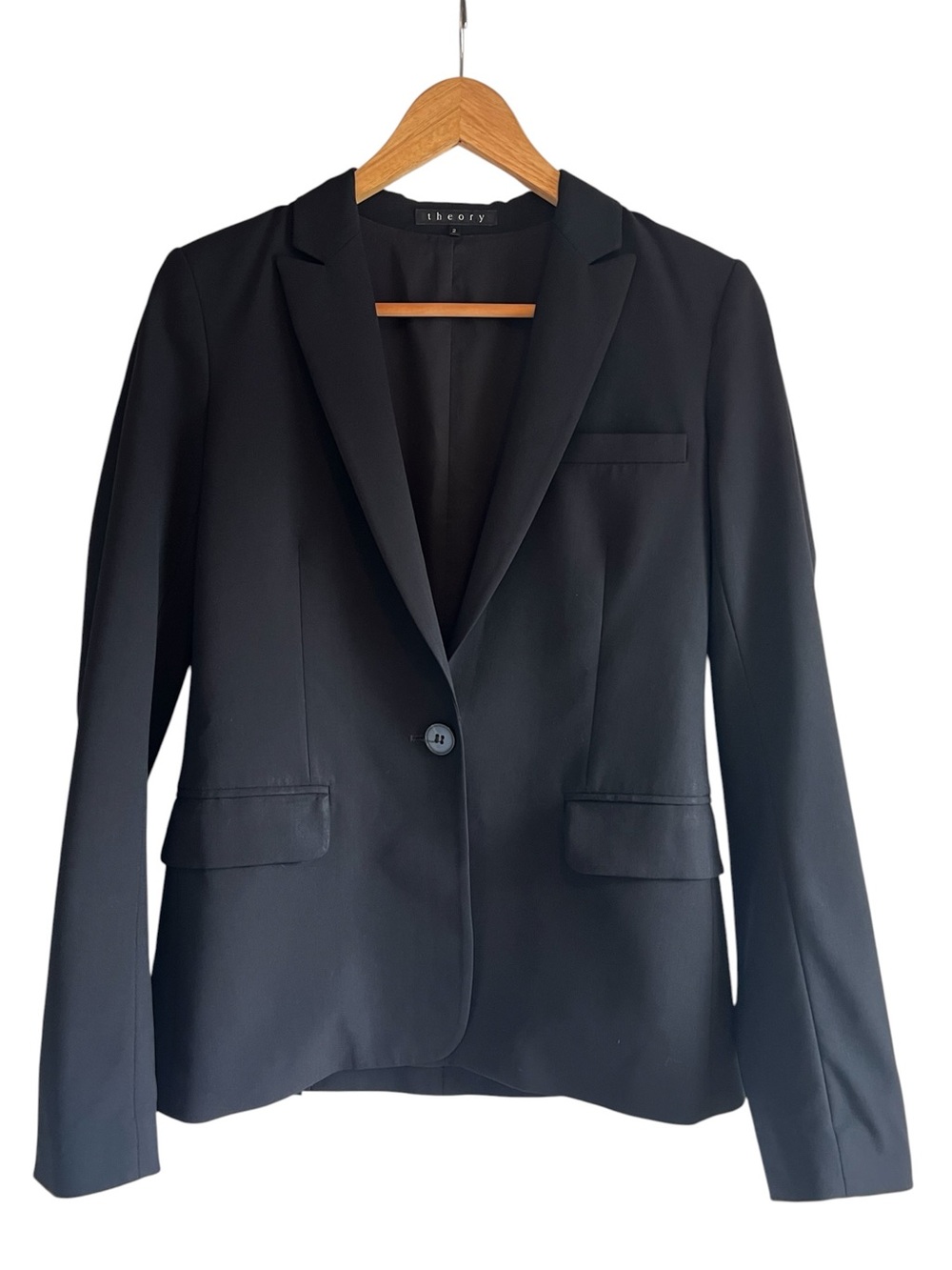Theory wool blend Charlie tailored blazer in black size 2 excellent condition